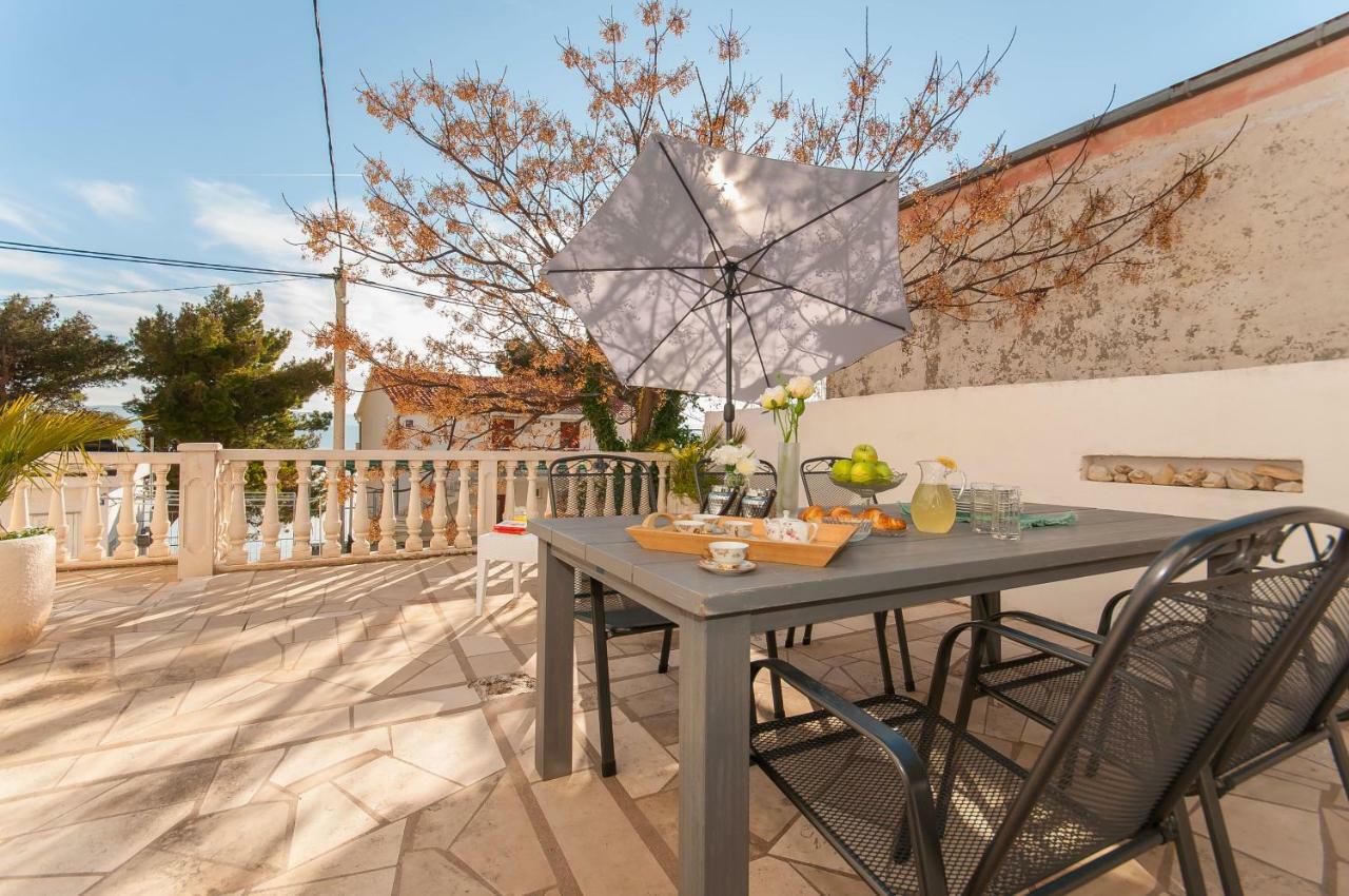 Holiday Home Dalmatino Omiš Exterior foto